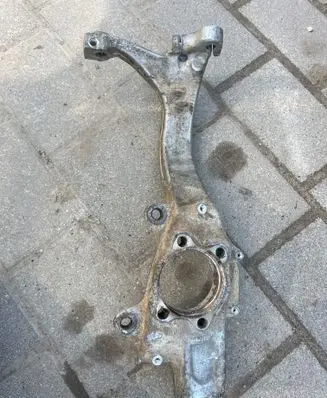 Audi A6 S6 C5 4B Front wheel hub spindle knuckle 4B3258G