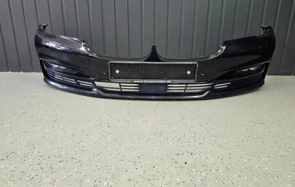 BMW 7 G11 G12 Front bumper 7404718 2602136 G11V2602136