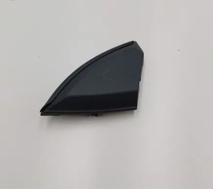 Nissan Leaf II (ZE1) Other front door trim element 802933NL0A