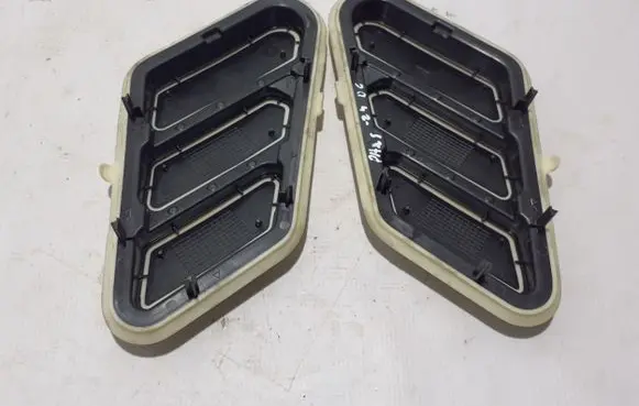 Peugeot Partner III Fender grill 