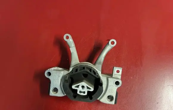 BMW X3 G01 Gearbox mount 6861567 Sdrive