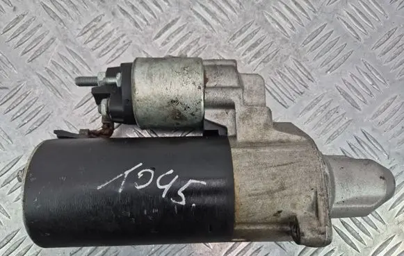 Mercedes-Benz E W211 Starter motor A0061514401 PO260598