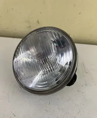 Mitsubishi Pajero Headlight/headlamp EW1001