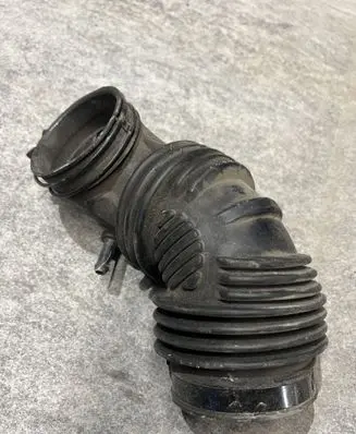 KIA Sportage Air intake hose/pipe 281392E100 281392E10