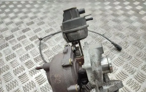 Audi A4 S4 B8 8K Turbo 03L145702D