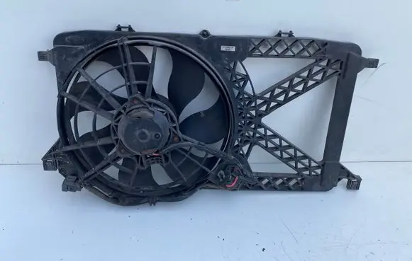 Ford Transit Radiator cooling fan shroud 4C118C607AB