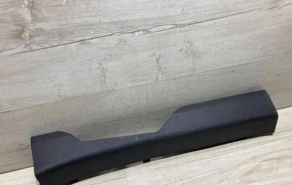 Renault Arkana Rear sill trim cover D28222-JL000