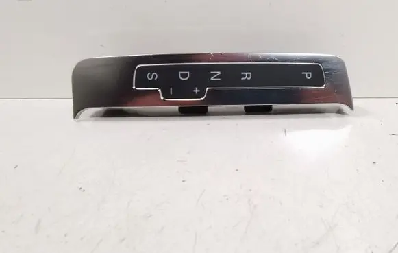 Audi Q7 4L Gear shift selector indicator 4L1713463A