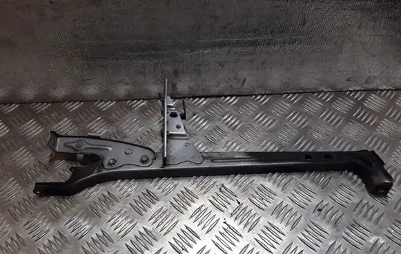 Toyota Corolla Verso AR10 Radiator support slam panel