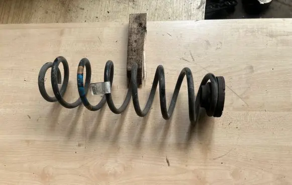 Volkswagen Fox Rear coil spring 6Q0511115AH