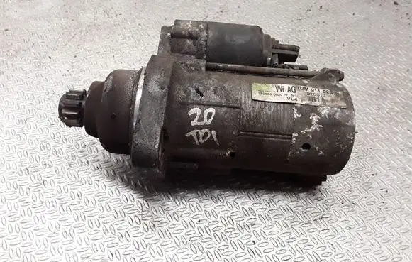 Volkswagen PASSAT B6 Starter motor 02M911023N