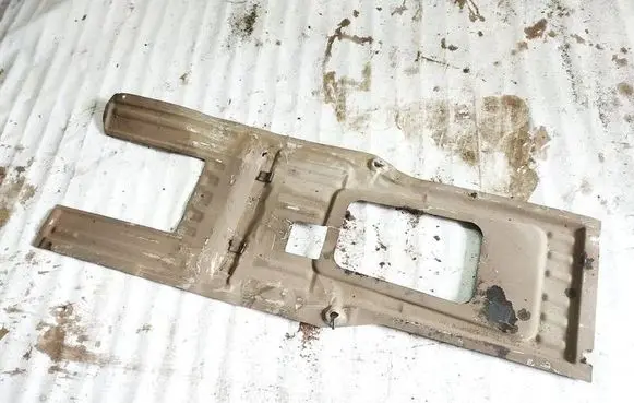 Jaguar XF Engine splash shield/under tray