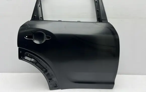 Mini Cooper Countryman F60 Rear door