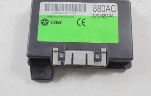 Chevrolet PT Cruiser Central body control module P04671880AC