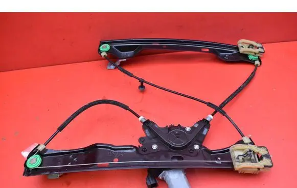 Ford Focus Front door window regulator with motor BM51A23200AD