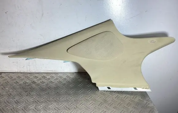 (C) pillar trim