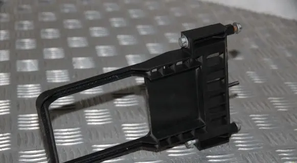 Mercedes-Benz Sprinter W906 Battery bracket A9065410040 9065410040
