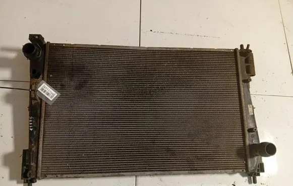 Opel Corsa D Coolant radiator 
