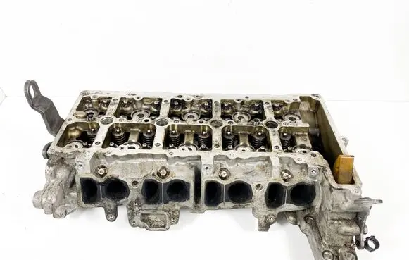 BMW 3 E92 E93 Engine head 11127810463 7810463 781260303