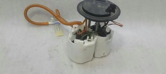 Mercedes-Benz R W251 In-tank fuel pump A2514700494