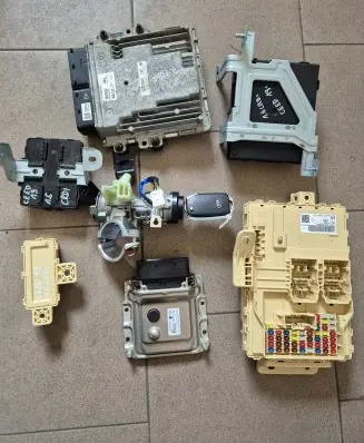 KIA Ceed Engine ECU kit and lock set 391002U207
