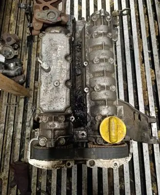 Renault Laguna II Engine 105020447c