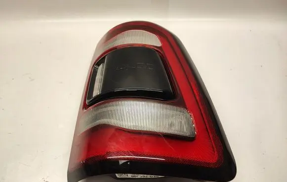 Dodge RAM 1500 DS Rear/tail lights 55112992AD P55112992AD