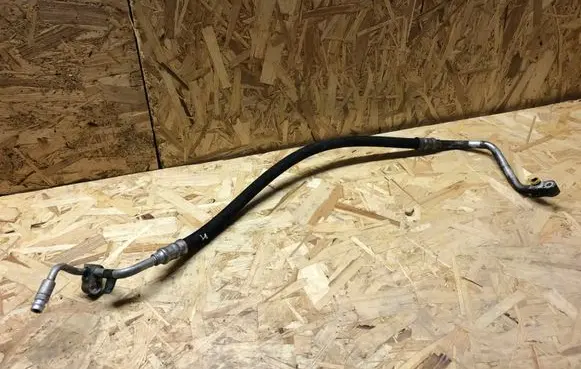 BMW X3 E83 Air conditioning (A/C) pipe/hose