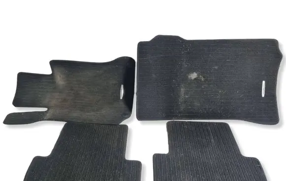Mercedes-Benz C W204 Car floor mat set