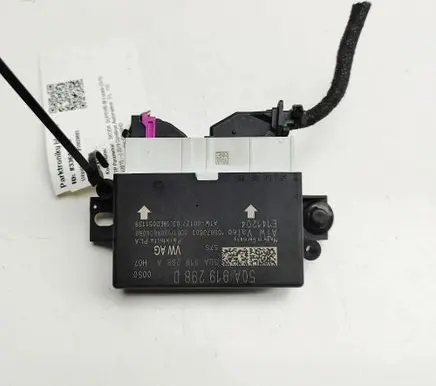 Skoda Superb B8 (3V) Parking PDC control unit/module 5QA919298D 5QA919298A