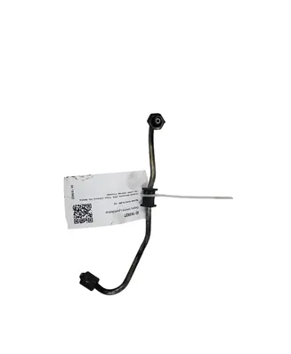 Hyundai Santa Fe Fuel injector supply line/pipe 