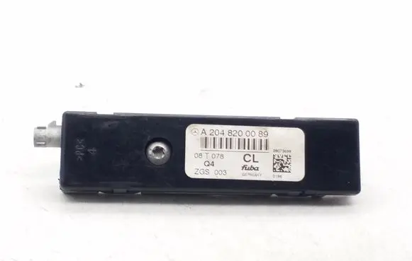Mercedes-Benz C W204 Antenna control unit A2048200089