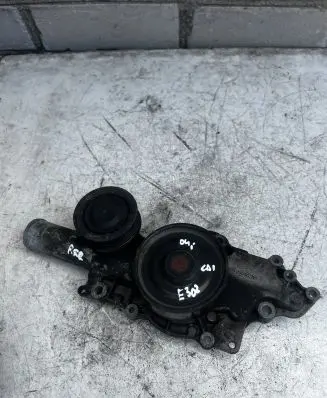 Mercedes-Benz E W211 Water pump R6132010410