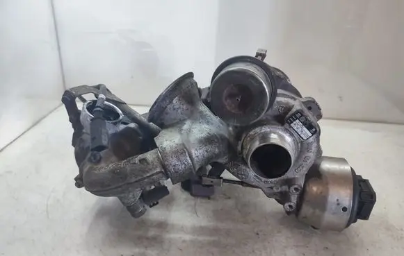 Volkswagen Amarok Turbo 53040140