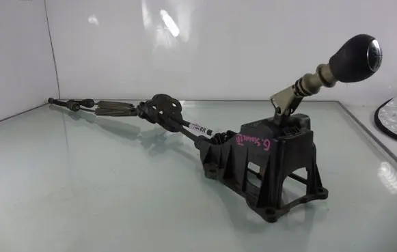 Renault Scenic III - Grand scenic III Gear shifter/selector 8201021402