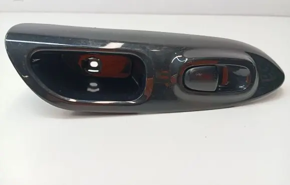 Nissan Juke I F15 Rear door window switch trim 829601KA2A