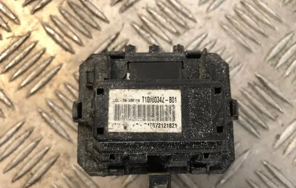 Peugeot 308 Other relay 01707212821 T1000034ZB01