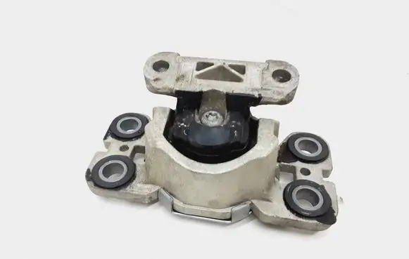 Volvo XC60 Engine mount bracket 31316877
