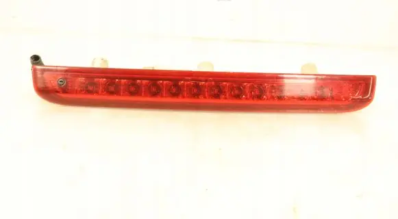 KIA Ceed Third/center stoplight 927011H0