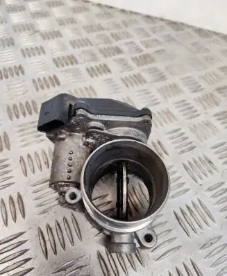 Audi Q7 4M Throttle valve 059145950BH