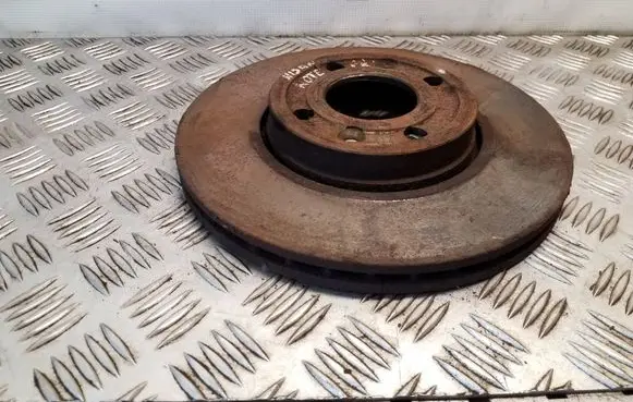 Nissan Note (E11) Front brake disc