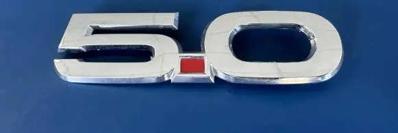 Ford Mustang VI Manufacturers badge/model letters 