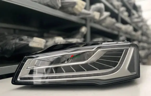 Audi A8 S8 D4 4H Headlight/headlamp 4H0941033 4H0941033B