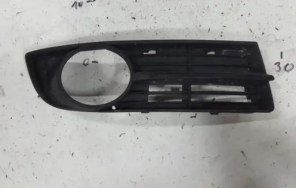 Volkswagen Touran I Dashboard side air vent grill/cover trim 1T0853666A