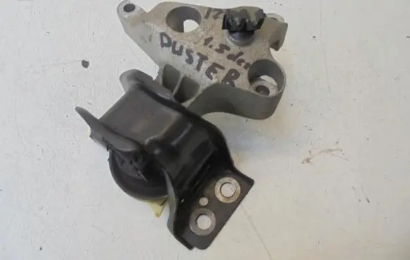 Dacia Duster II Engine mount vacuum valve 