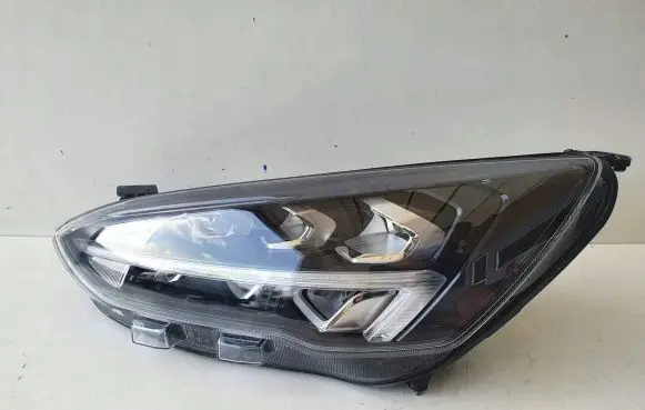 Ford Focus Headlight/headlamp MX7B13E015EB