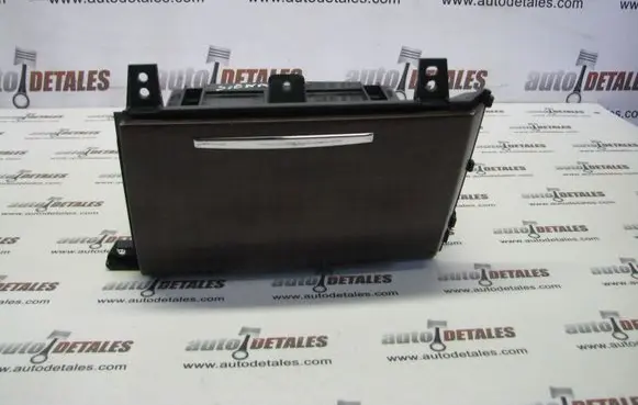 Cup holder front