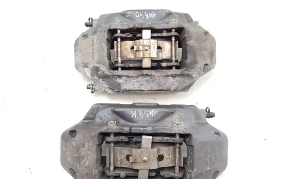 Volkswagen Touareg I Front brake caliper 209236052A 209236062A