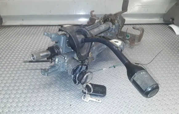 Ford Explorer Steering wheel axle 