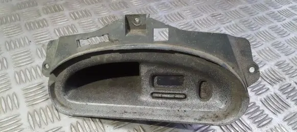 Renault Megane I Screen/display/small screen 7700839142 22700-01at